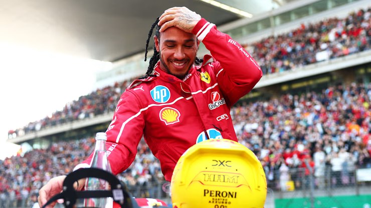 F1:
Hamilton vence primeira sprint; Bortoleto fica em 18º