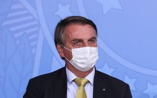 Propina por vacinas? Entenda as 2 denúncias em negociação de doses pelo governo Bolsonaro