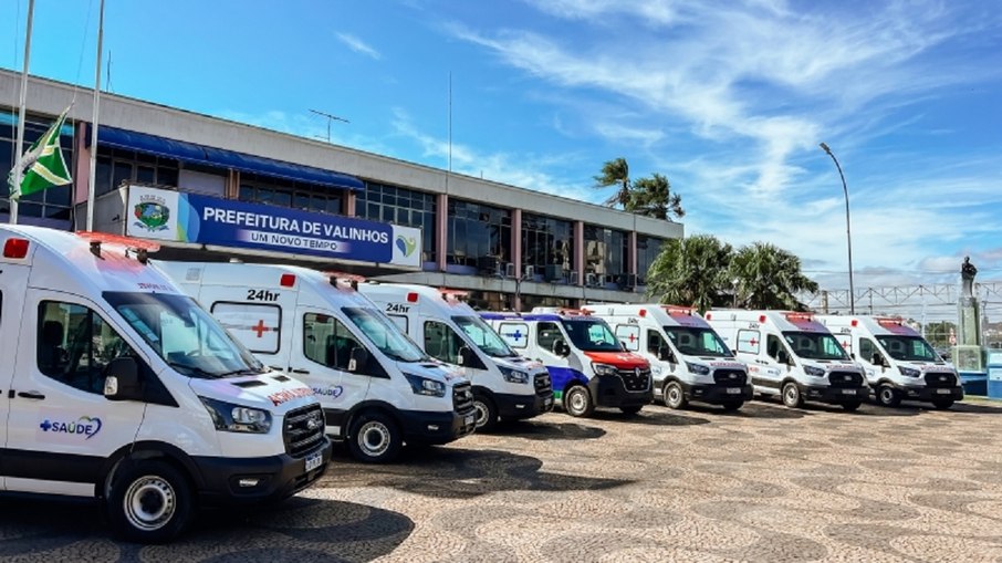 Mmunicípio passa a contar com 11 ambulâncias Mmunicípio passa a contar com 11 ambulâncias