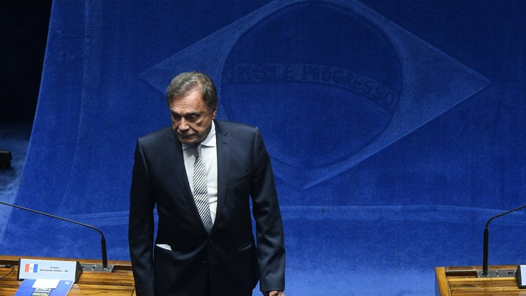 Alvaro Dias lidera disputa para Senado
no PR, segundo Quaest