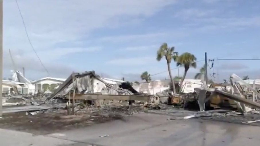 Furacão Ian deixou rastro de destruição na Flórida (EUA)