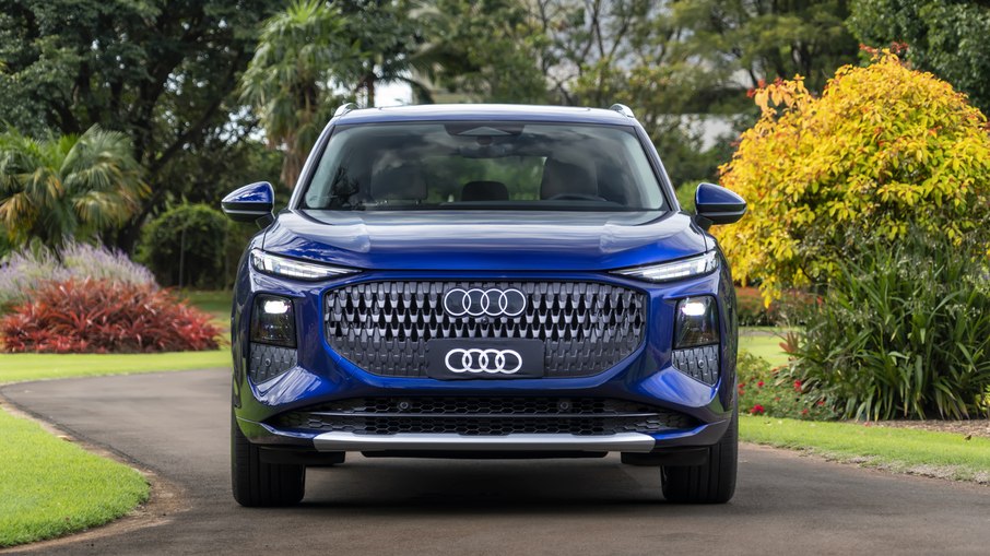 Novo Audi Q3 chega ao Brasil na terceira geração com motor 2.0 TFSI de 258 cv e tração quattro