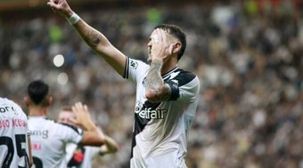 Na%20estreia%20de%20Carille%2C%20Vasco%20vence%20pela%20primeira%20vez%20no%20Carioca