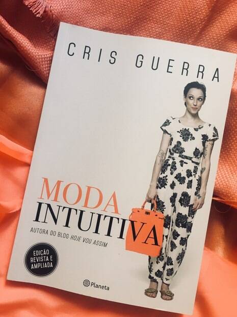 MODA INTUITIVA De Cris Guerra.