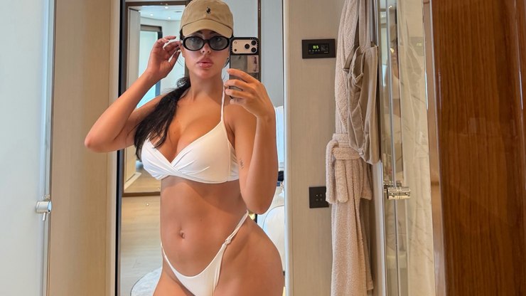Georgina Rodríguez rebate críticas ao corpo: 'Amo minhas curvas'