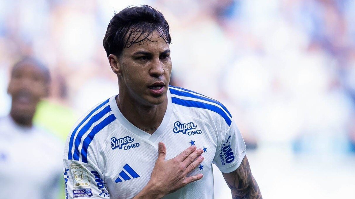 Cruzeiro vence Grêmio de virada com três de Kaio Jorge