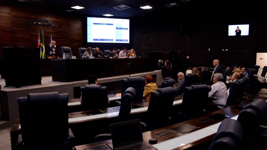 Mais de 61% do orçamento deverá ser destinado ao custeio da folha de pagamento. Mais de 61% do orçamento deverá ser destinado ao custeio da folha de pagamento.