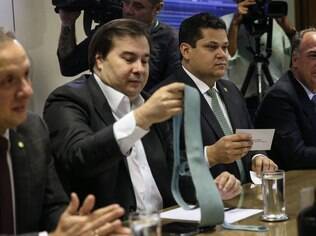 Rodrigo Maia e Davi Alcolumbre 