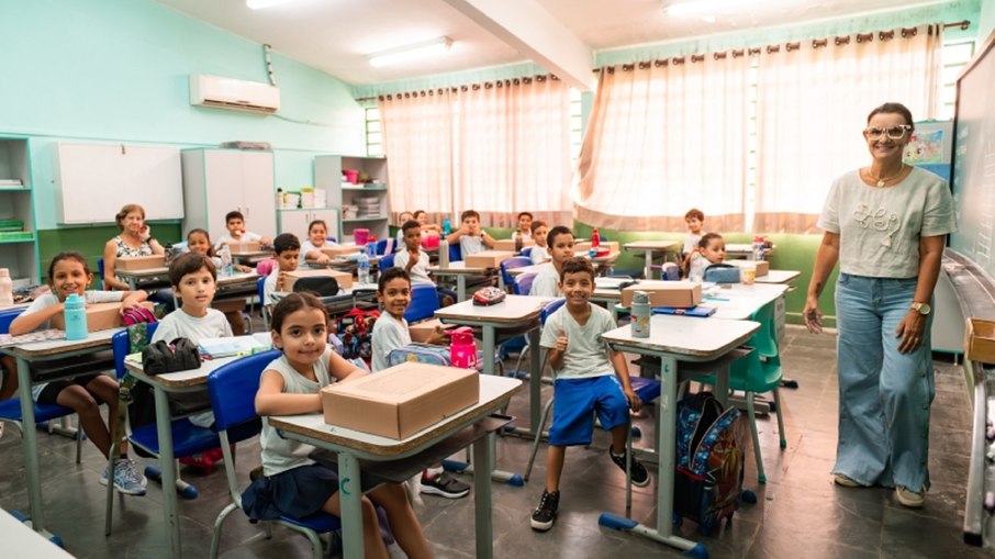 60 professores serão contratados até dezembro 60 professores serão contratados até dezembro