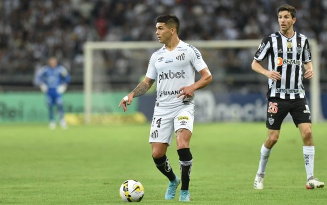 Rwan valoriza empate do Santos com um a menos: 