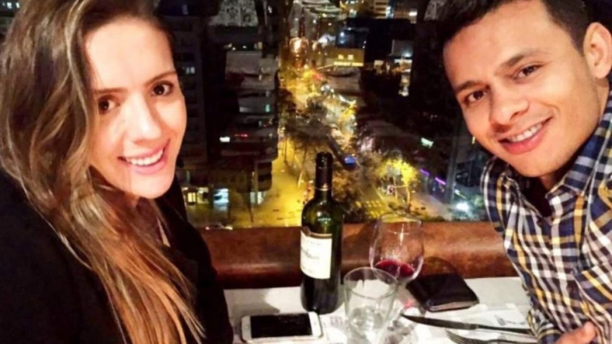 Delegada Wanessa Santana Martins Vieira e o marido Renan Rachid Delegada Wanessa Santana Martins Vieira e o marido Renan Rachid