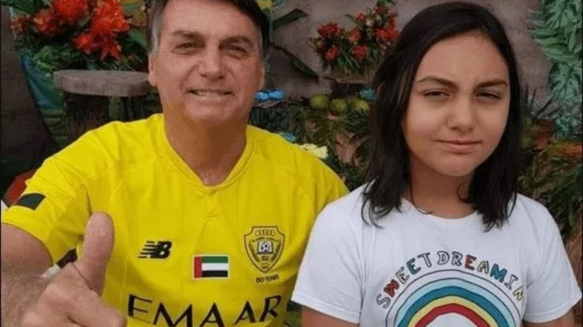 Bolsonaro e a filha Laura