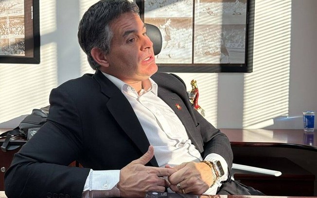 Armando Mendonça, vice-presidente do Corinthians, teve seu afastamento negado pela justiça