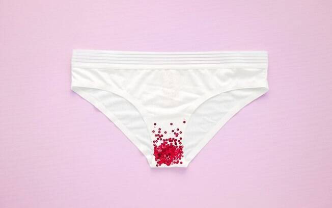 10 coisas que sua filha precisa saber sobre a primeira menstruação