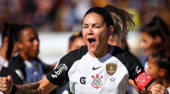 Corinthians%20faz%20campanha%20para%20estreia%20na%20Copa%20das%20Campe%C3%A3s