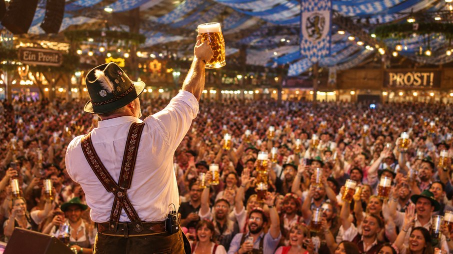  41ª Oktoberfest Blumenau movimenta turismo e hotelaria em outubro