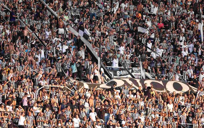 Torcida do Botafogo no encontro com o Palmeiras Torcida do Botafogo no encontro com o Palmeiras