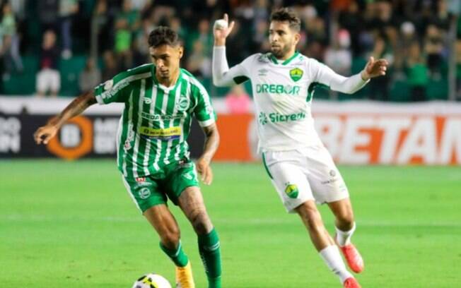 Juventude chega a marca de quatro jogos sem vencer Juventude chega a marca de quatro jogos sem vencer