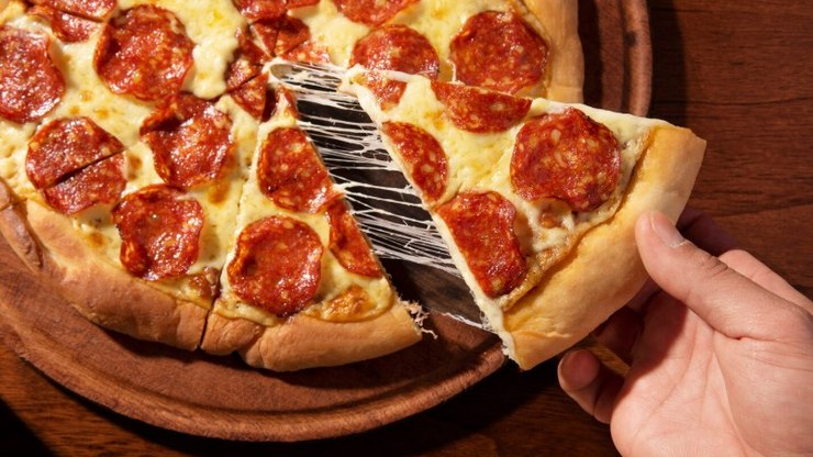 Como fazer pizza na airfryer em poucos minutos