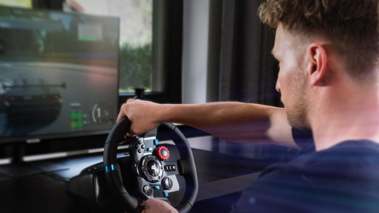 Combo do volante Logitech G29 vira sonho gamer no Prime Day