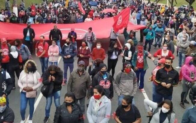 MTST realiza marcha até a sede do governo paulista para pedir o fim dos despejos durante a pandemia