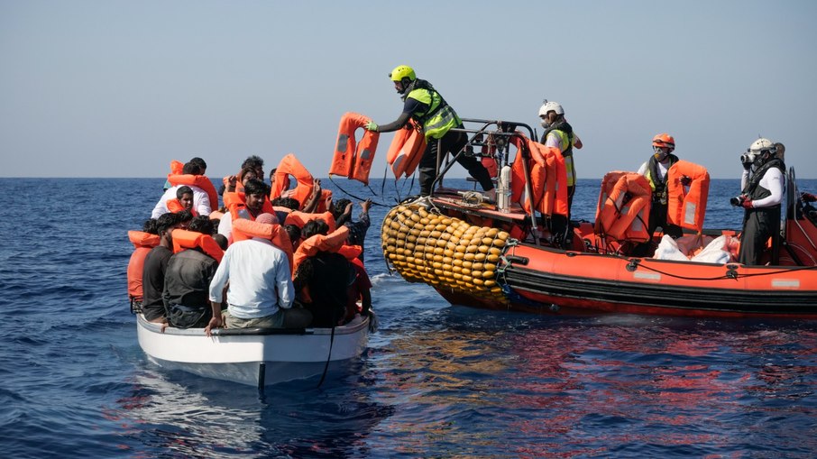 Onze crianças morreram ou desapareceram semanalmente na rota do Mediterrâneo Central