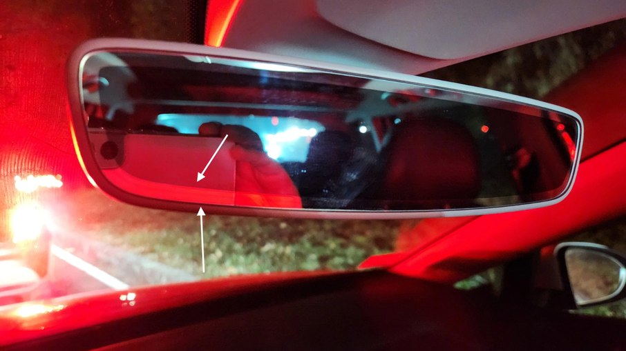 Função antireflexo ajuda na direção noturna Função antireflexo ajuda na direção noturna