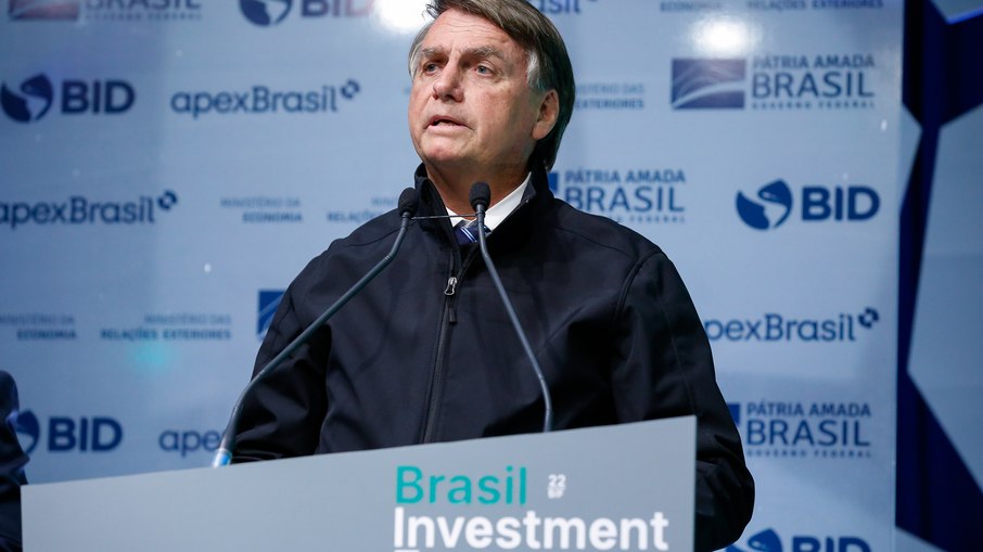 Ofensiva eleitoral de Bolsonaro tem emendas e reunião com prefeitos