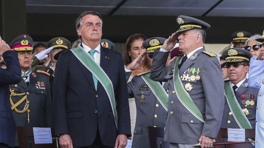 Quem é Freire Gomes, o general que vai assumir o Comando do Exército