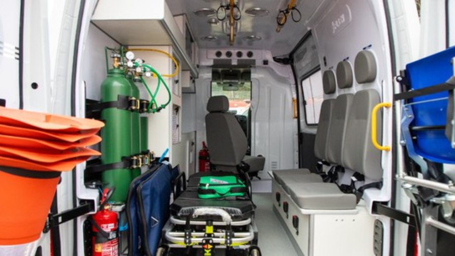 Interior de uma ambulância