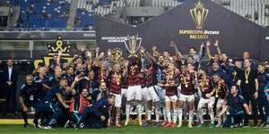 Flamengo 'cola' no Palmeiras em títulos nacionais; veja lista