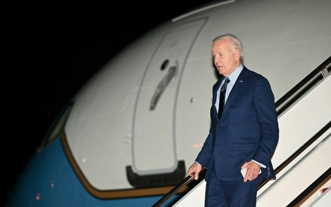 Biden retorna à capital americana após participar de evento em Connecticut