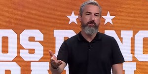 Apresentador deixa Os Donos da Bola depois de dois anos