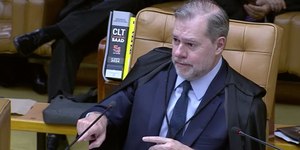 PEC da Blindagem: Toffoli cobra explicações da Câmara