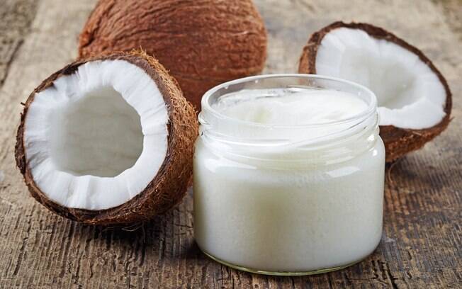 O óleo de coco já teve seus efeitos maléficos apontados por instituições de saúde dos Estados Unidos O óleo de coco já teve seus efeitos maléficos apontados por instituições de saúde dos Estados Unidos