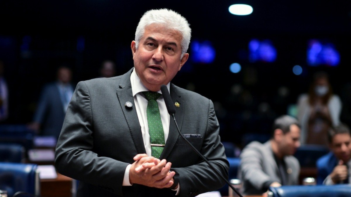 Senador Astronauta Marcos Pontes, durante sessão deliberativa no Plenário do Senado Federal