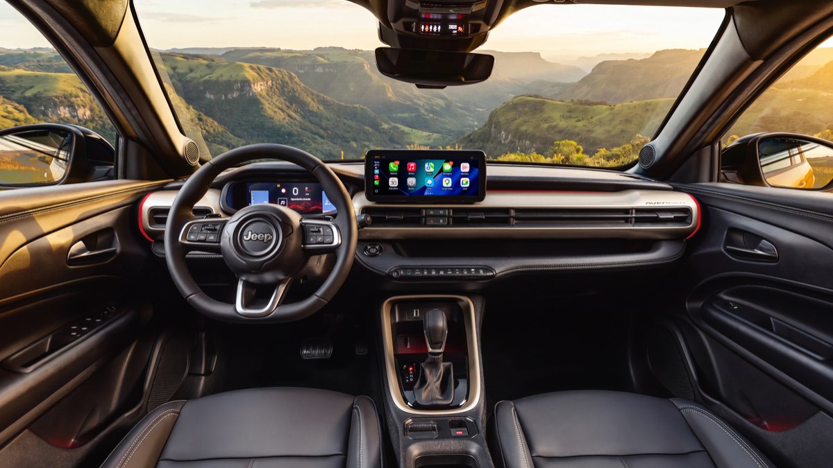 Parte interna do Jeep Avenger