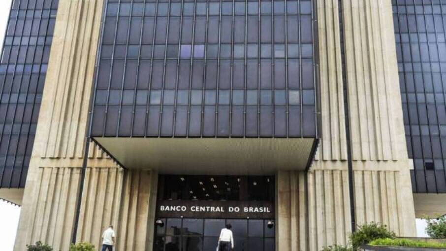 Banco Central prevê Selic entre 5,5% e 6% em 2021