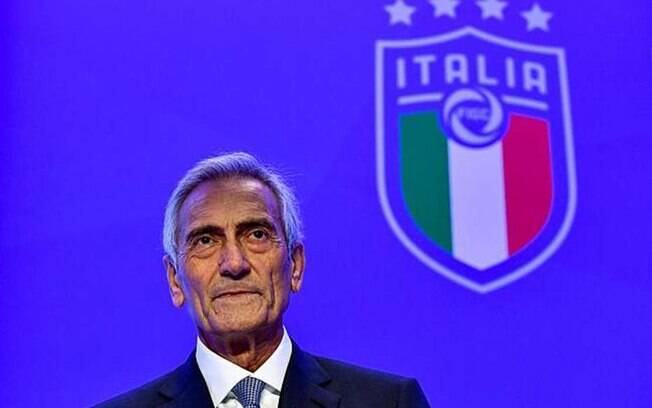 Gabriele Gravina foi eleito novo presidente da Federação Italiana de Futebol
