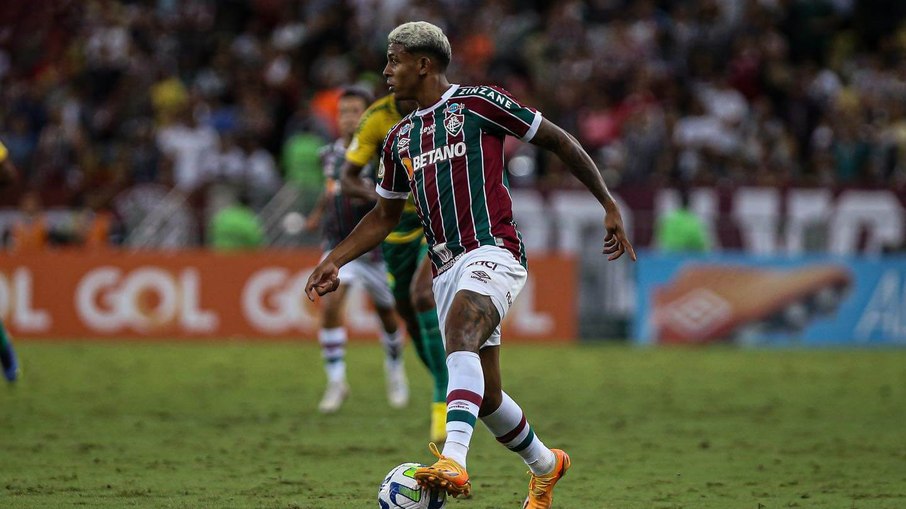 John Kennedy teve saída especulada do Fluminense