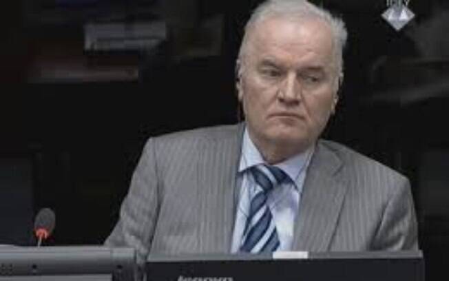 Ratko Mladic foi responsável pelos dois dos maiores massacres na Bósnia