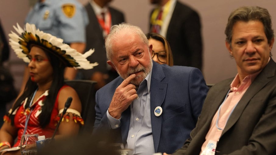 Presidente eleito, Luiz Inácio Lula da Silva (PT), na COP27, ao lado de Haddad