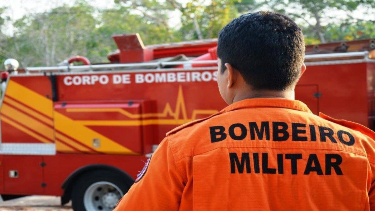 Vagas são para o Corpo de Bombeiros do Distrito Federal Vagas são para o Corpo de Bombeiros do Distrito Federal