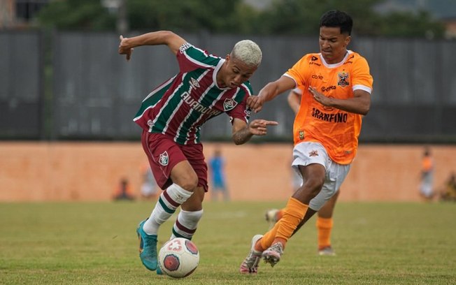Nova Iguaçu bate o Fluminense no jogo de ida das quartas de final do ...