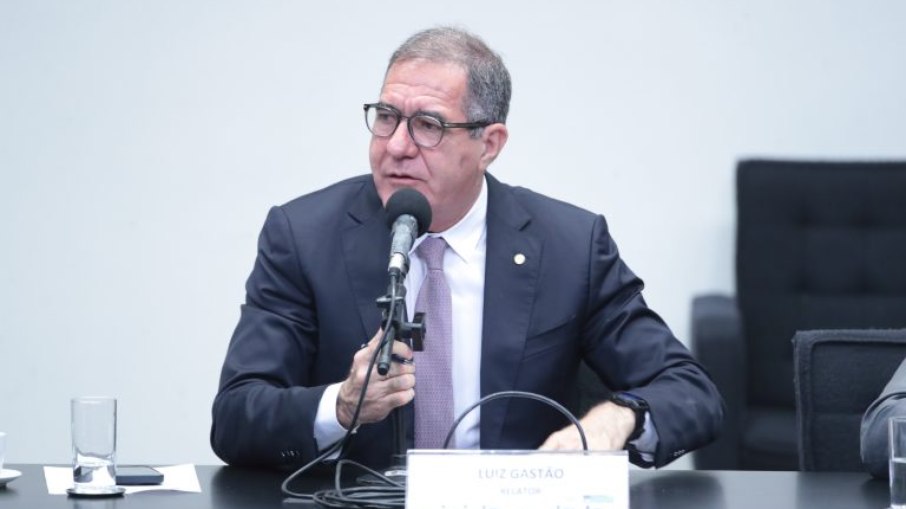 Deputado é relator da Subcomissão Especial da Escala de Trabalho 6x1