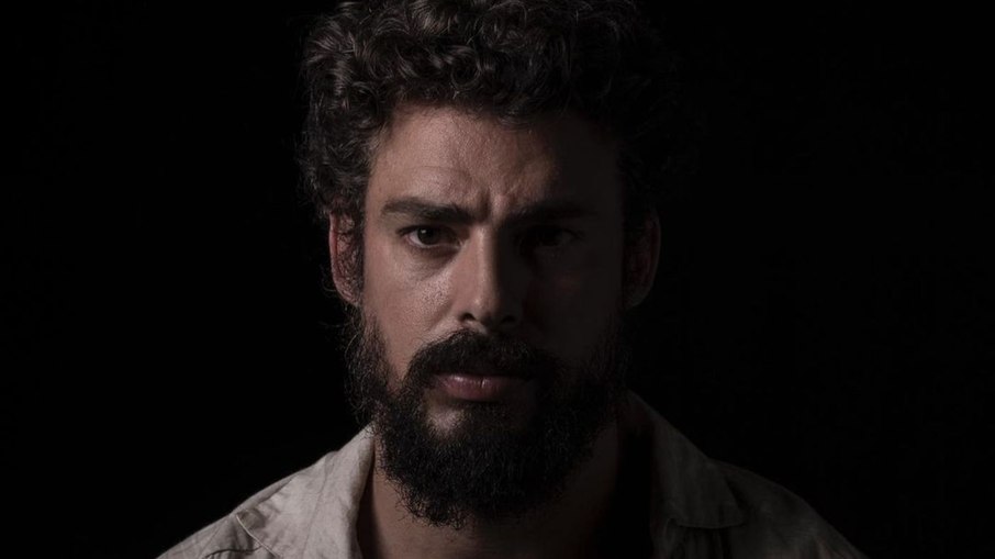 Cauã Reymond é protagonista do filme 'A Viagem de Pedro'