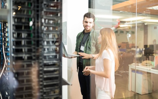Schneider Electric lança programa de canais de TI no Brasil Schneider Electric lança programa de canais de TI no Brasil