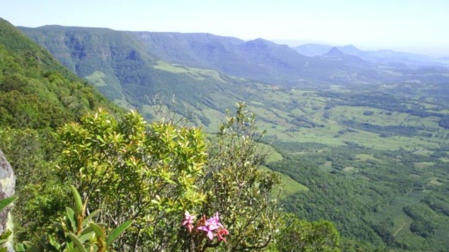 Morro do Capitão; Três Cachoeira (RS)