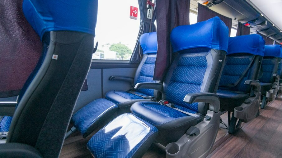 Ônibus da Águia Branca proporciona viagens econômicas e cheias de conforto Ônibus da Águia Branca proporciona viagens econômicas e cheias de conforto