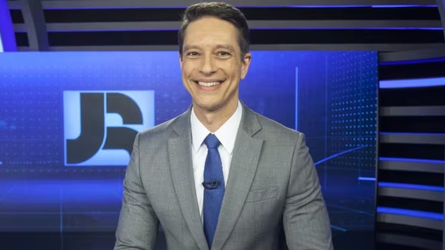 Record definiu Sérgio Aguiar como novo âncora do Jornal da Record Record definiu Sérgio Aguiar como novo âncora do Jornal da Record